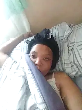 Feathergal69  online show from October 12, 8:35 am