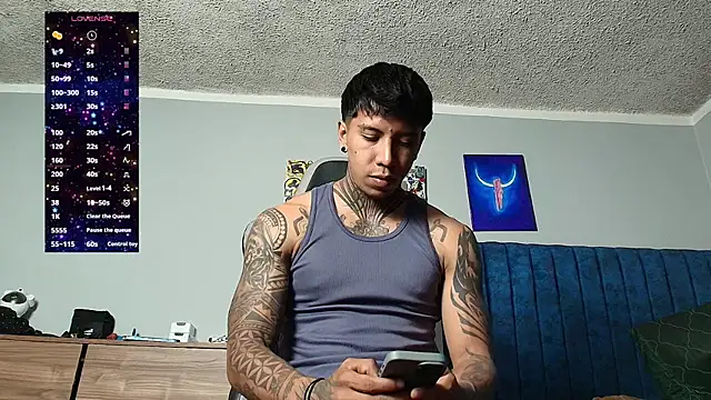 Nickhot0609 online show from July 17, 7:41 pm