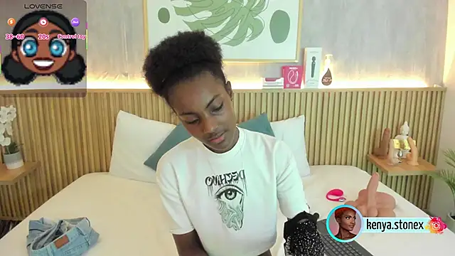 Snapshot of kenya_stone_1 chatting on November 15, 7:54 pm kenya stone 1 online show from November 15, 7:54 pm