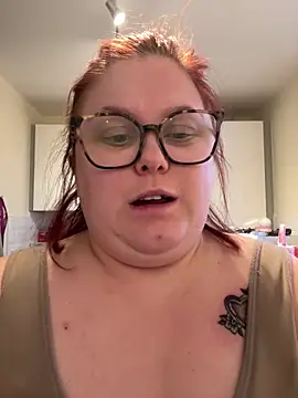 Tallulah-mae-xoxox online show from February 15, 4:45 pm