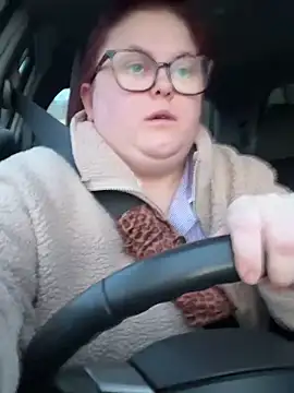 Tallulah-mae-xoxox online show from February 19, 7:06 am