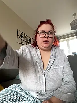 Tallulah-mae-xoxox online show from March 17, 1:08 pm