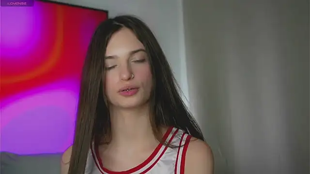 EvaLung777 online show from February 14, 3:15 pm