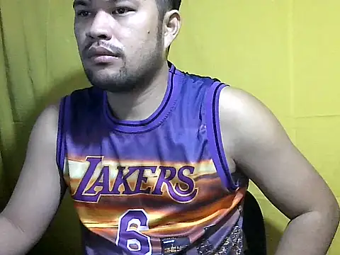 Snapshot of HairyHottestpinoyHandsome chatting on May 23, 4:33 pm HairyHottestpinoyHandsome online show from May 23, 4:33 pm