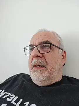 Satiro Sevilla online show from March 31, 10:04 am