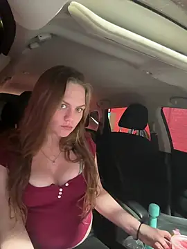 OverlookedHonesty9 online show from April 15, 3:24 am