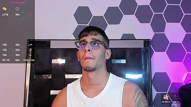 iamcamiloo  online show from February 7, 4:37 am