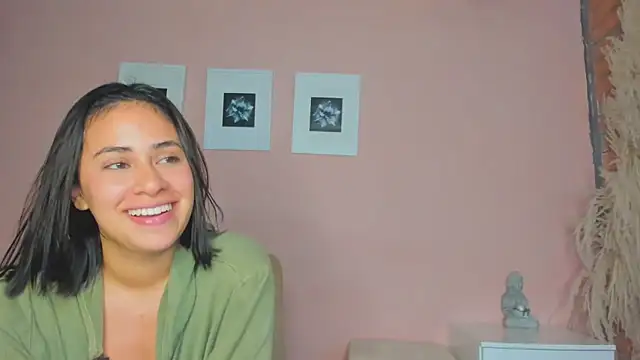 salavictoria online show from January 3, 6:35 pm