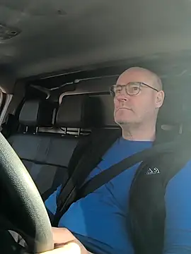 bogland33 online show from April 9, 4:34 pm