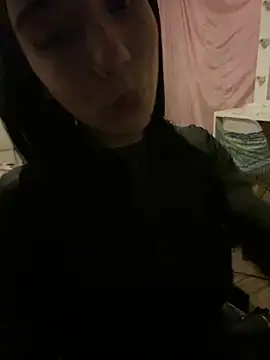 kittyprettybby online show from May 21, 11:12 pm