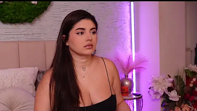 RachelSwaan online show from October 24, 8:44 am