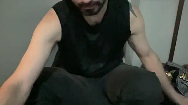 alphajoshkosh online show from February 7, 11:30 pm