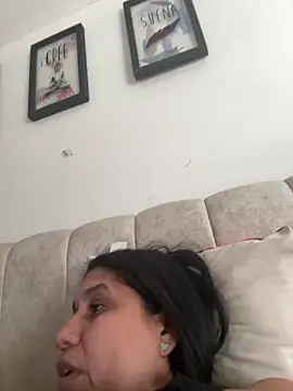 siri duque online show from March 12, 10:05 pm