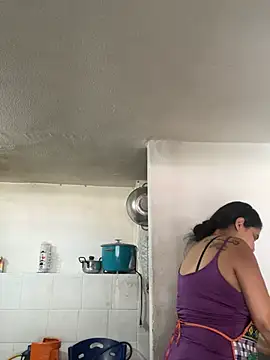 Snapshot of siri_duque chatting on July 3, 3:51 pm siri duque online show from July 3, 3:51 pm