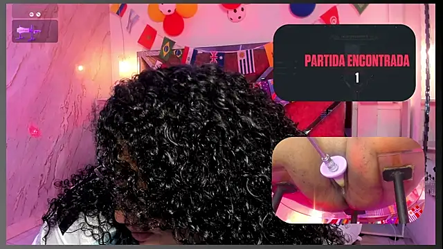 Snapshot of MhiaRey chatting on July 15, 1:49 pm MhiaRey online show from July 15, 1:49 pm