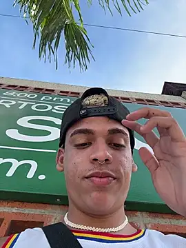 Leo bunny hot online show from November 15, 7:43 pm