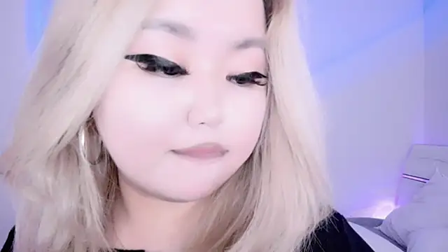 Snapshot of amelia_sunlight chatting on December 4, 7:50 am amelia sunlight online show from December 4, 7:50 am