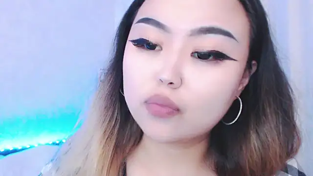 amelia sunlight online show from June 17, 4:08 pm