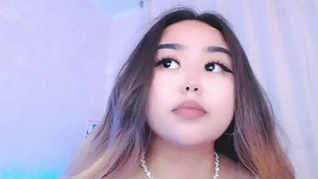 amelia sunlight online show from July 1, 3:45 pm