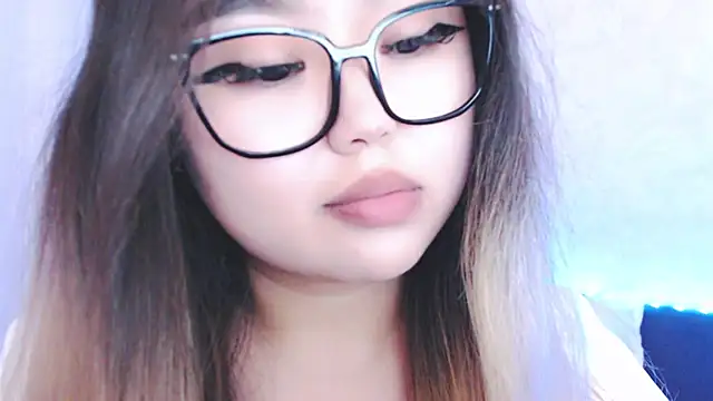 amelia sunlight online show from July 27, 3:19 pm