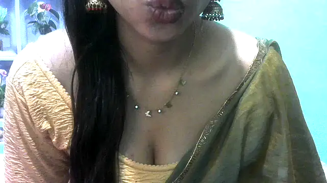 Snapshot of nanhi_munni chatting on January 13, 2:06 am nanhi munni online show from January 13, 2:06 am