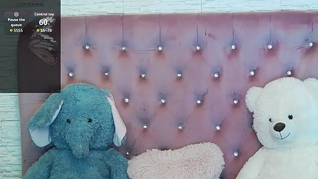 SophiaStarr online show from October 8, 7:55 pm