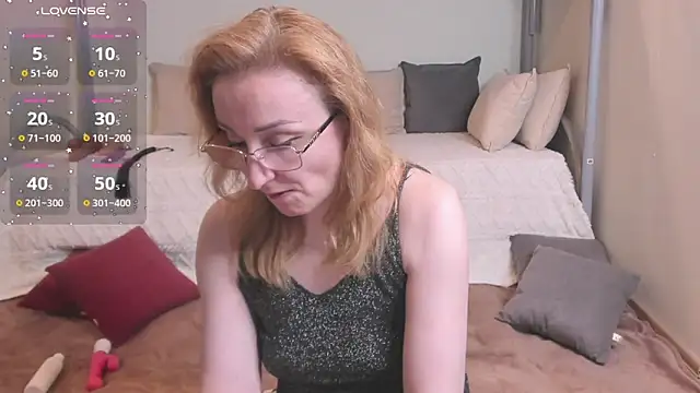 MadissonKiss online show from April 23, 1:57 pm