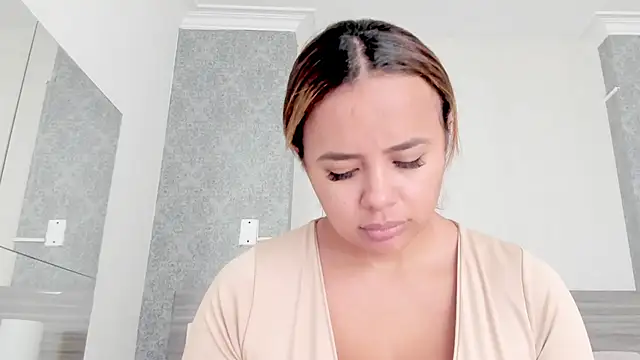 Snapshot of Mistyca chatting on February 9, 11:58 am Mistyca online show from February 9, 11:58 am