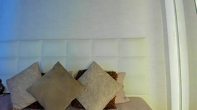 Snapshot of Mistyca chatting on March 14, 10:29 am Mistyca online show from March 14, 10:29 am