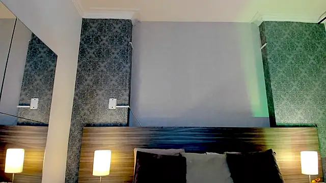 Snapshot of Mistyca chatting on October 21, 11:00 am Mistyca online show from October 21, 11:00 am