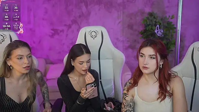 Magnetic Mia  online show from February 11, 11:54 am