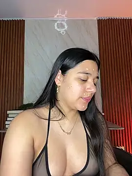 floriamANDjazmin online show from June 19, 7:06 pm