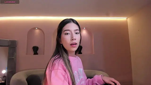 TaraLawrence online show from January 7, 3:20 am