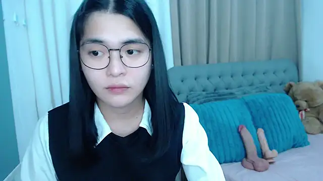 zhaviahale21 online show from October 25, 11:40 am