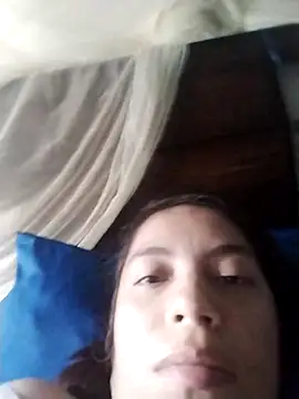 lisseth online show from December 11, 1:28 pm