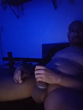 nakedtony81 online show from July 19, 1:04 pm