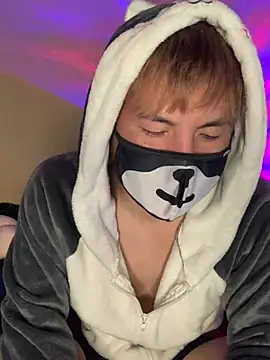 KEI 96 online show from February 9, 7:05 am