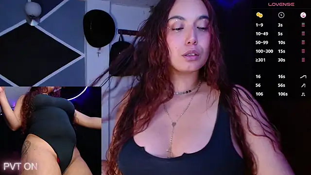 liannalee  online show from January 9, 10:44 pm