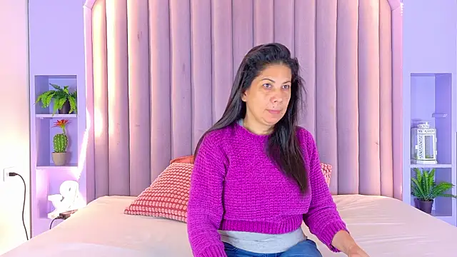 JaylaScott   online show from March 24, 11:37 am