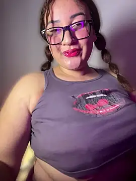 alexxaa96 online show from June 9, 3:07 am