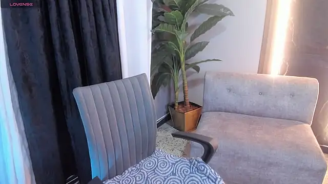 Snapshot of hannaa_jhoonson chatting on February 22, 4:57 am hannaa jhoonson online show from February 22, 4:57 am