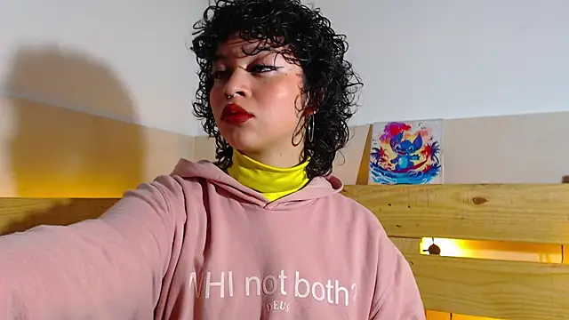 Bitsy Messy online show from February 12, 11:55 pm