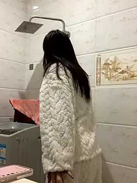 Snapshot of Aimeil chatting on January 13, 2:00 pm Aimeil online show from January 13, 2:00 pm