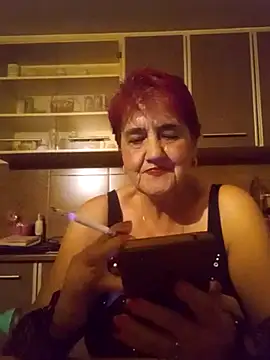 Snapshot of Ely_Elenita chatting on June 24, 8:30 pm Ely Elenita online show from June 24, 8:30 pm