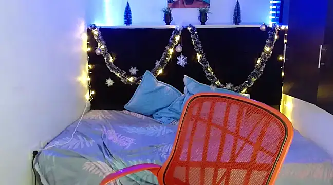 Miapeyton online show from December 10, 8:27 pm