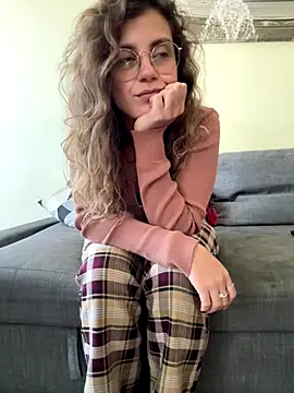 ItalianiMuli online show from October 24, 12:45 pm