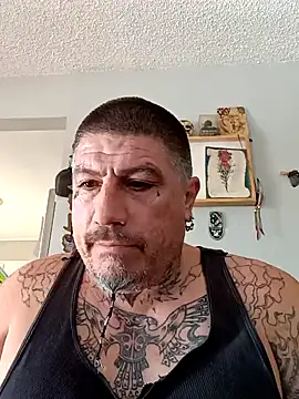 B DOGG69 online show from January 19, 6:10 pm