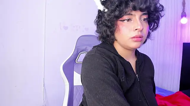 miku katsuragi online show from December 23, 2:31 am