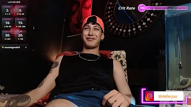 Snapshot of Godly_huan chatting on July 5, 11:12 pm Godly huan online show from July 5, 11:12 pm