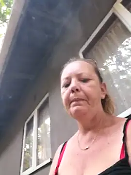 Snapshot of Kimmyb777 chatting on March 4, 3:29 pm Kimmyb777 online show from March 4, 3:29 pm